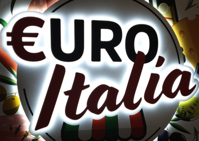 Enseigne lumineuse réalisé par Kimva (impression et lettrage) pour Euro Italia.